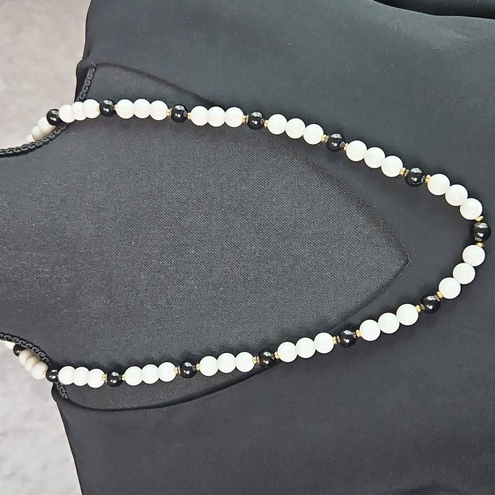 Napier Black and White Beaded Necklace with a Gold Accent
